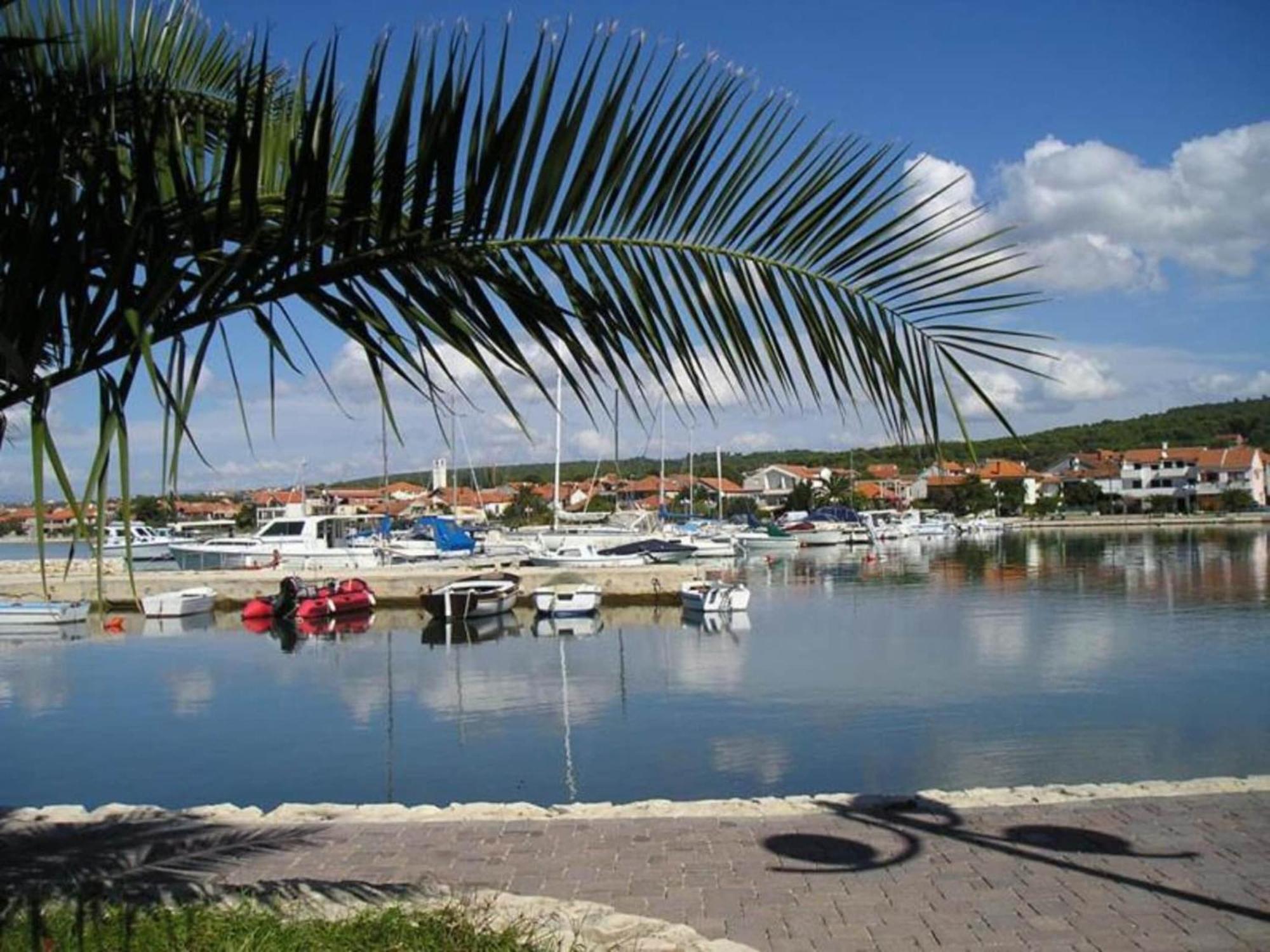 Scenic Holiday Home In Bibinje Near Sea Eksteriør bilde